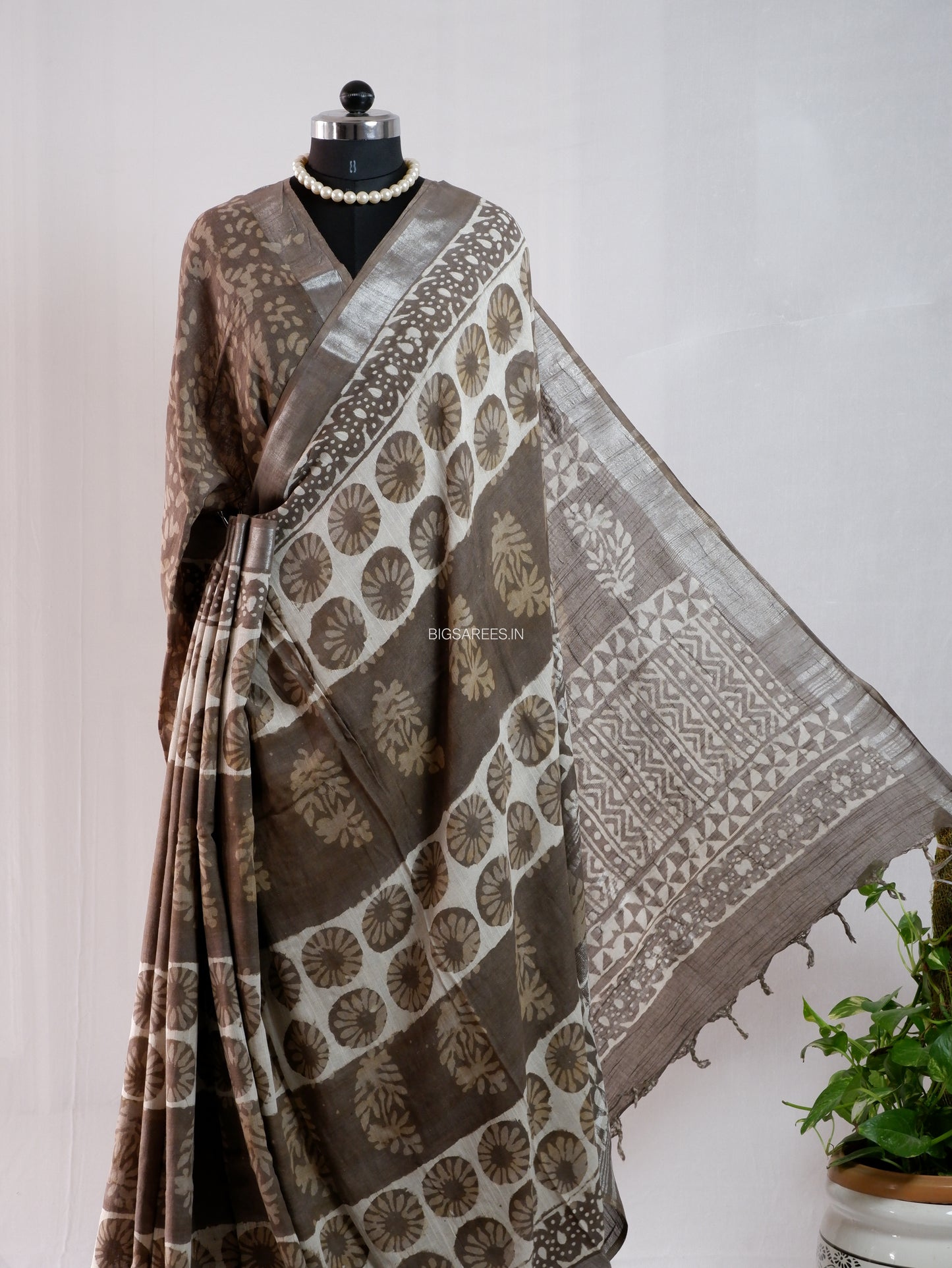 Hand Block Print Saree | Cotton Linen | Taupe
