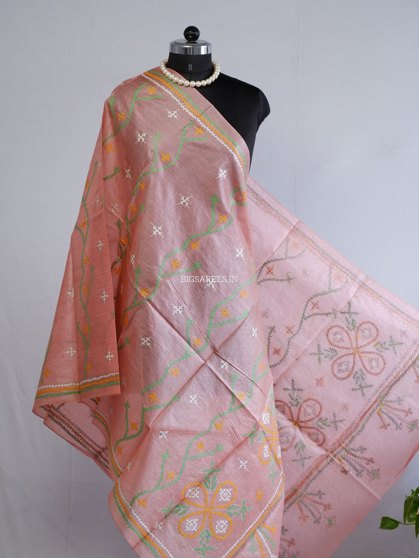 Kutchi Work Dupatta | Tussar Silk | Soft Pink