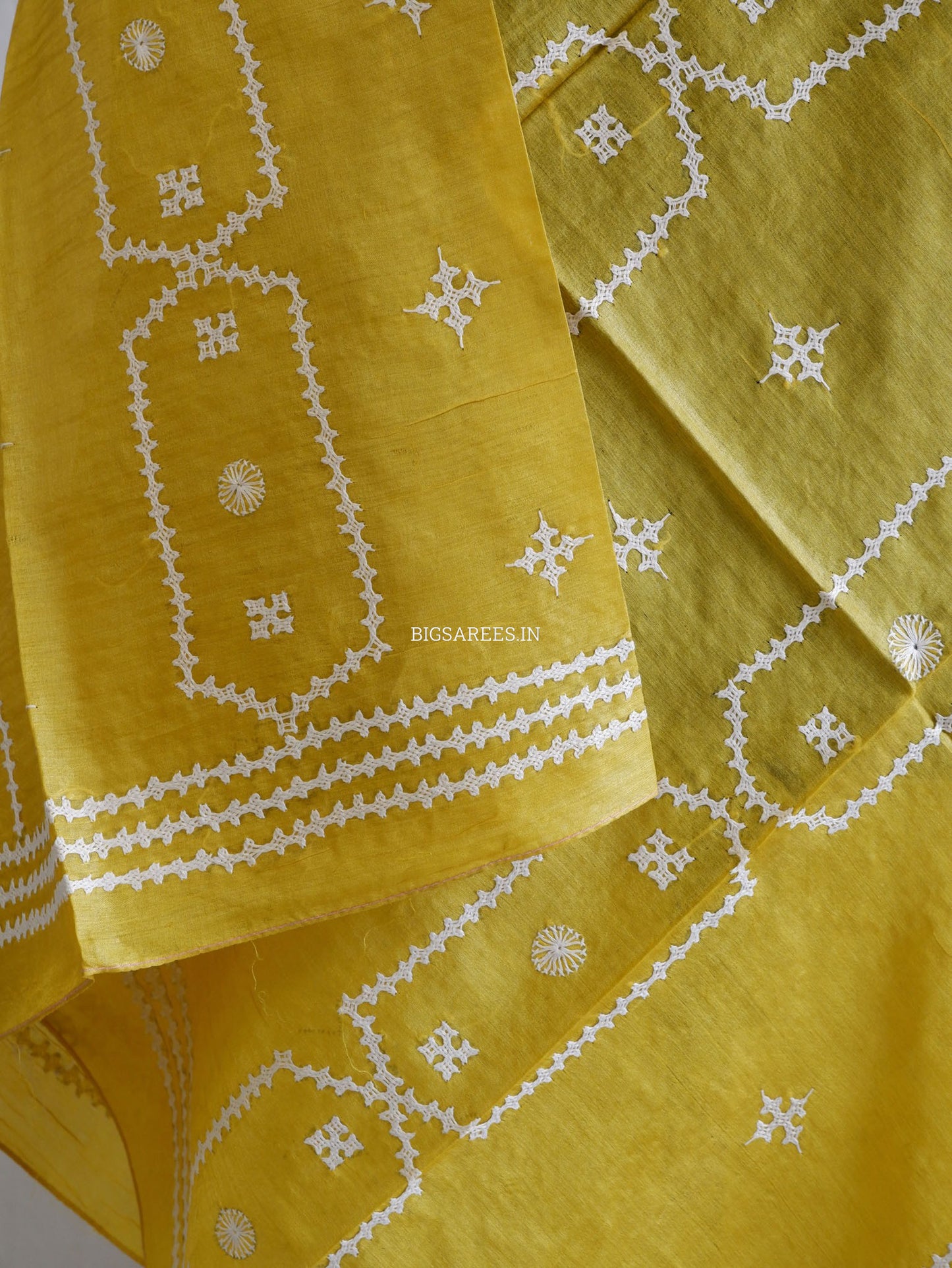 Kutchi Work Dupatta | Tussar Silk | Light Yellow