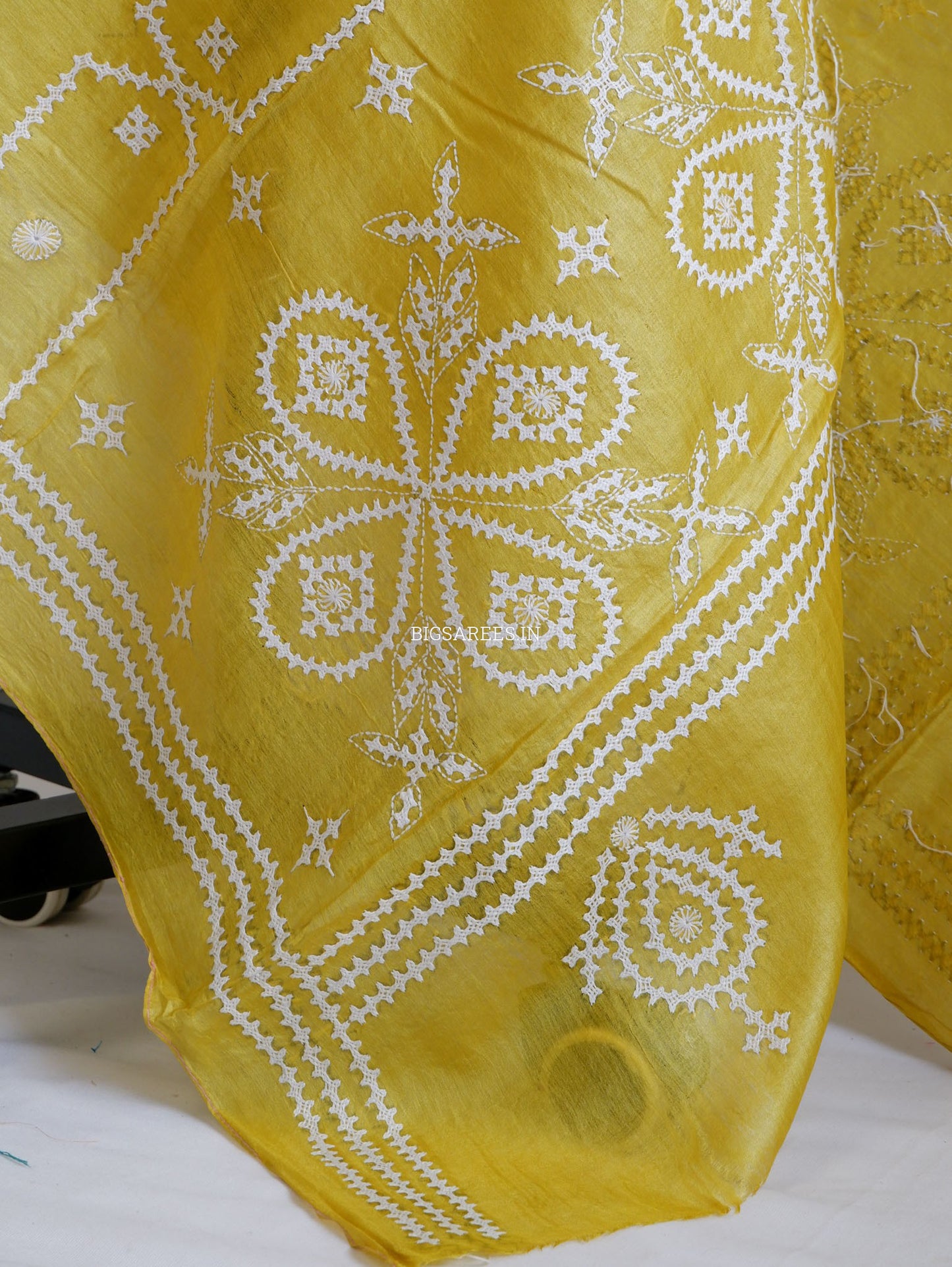 Kutchi Work Dupatta | Tussar Silk | Light Yellow