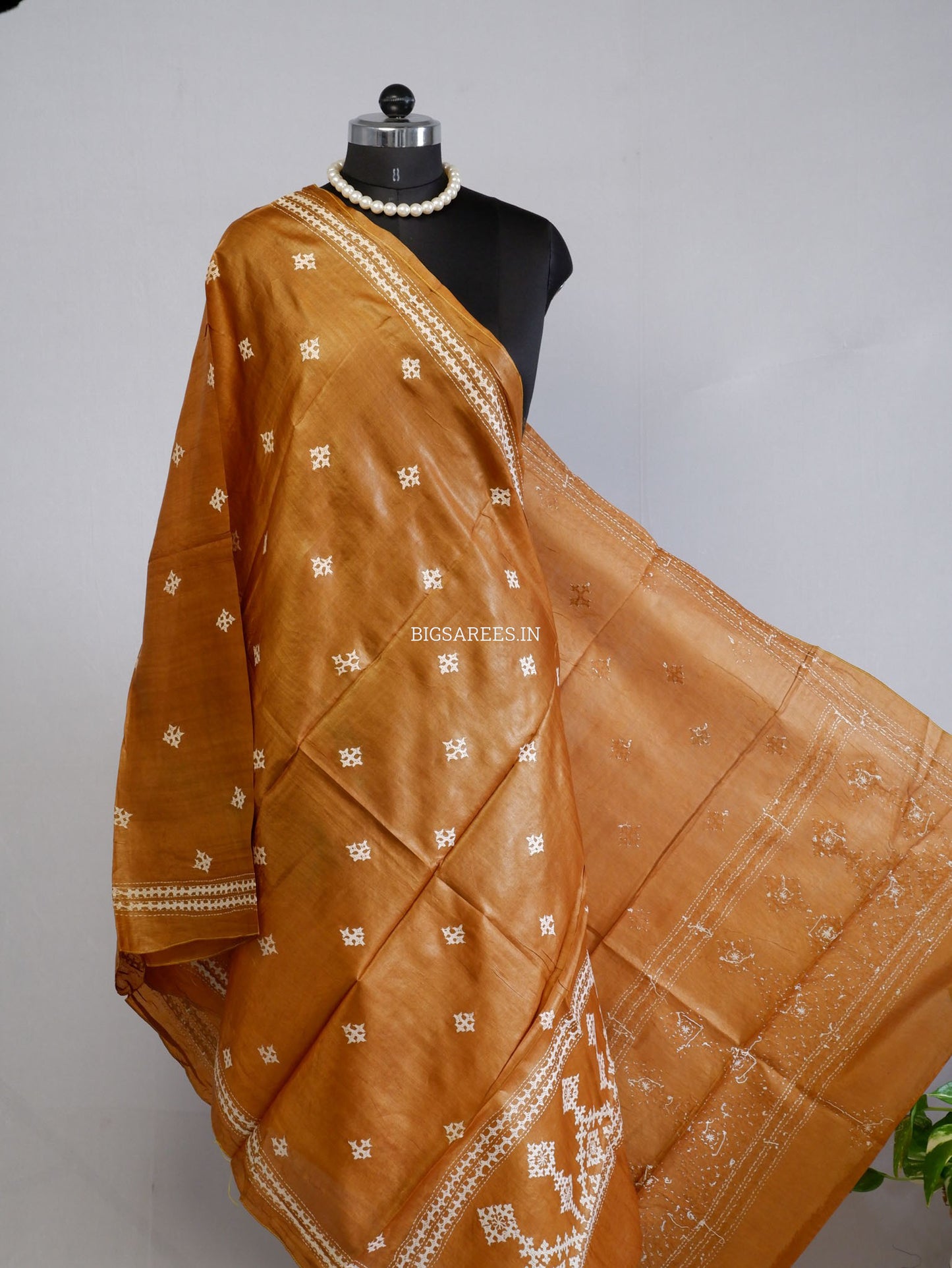 Kutchi Work Dupatta | Tussar Silk | Burnt Orange