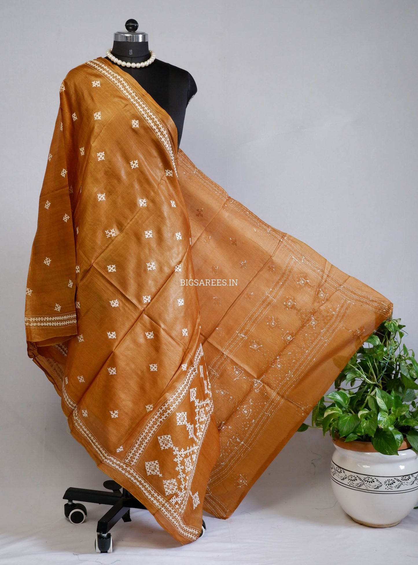 Kutchi Work Dupatta | Tussar Silk | Burnt Orange
