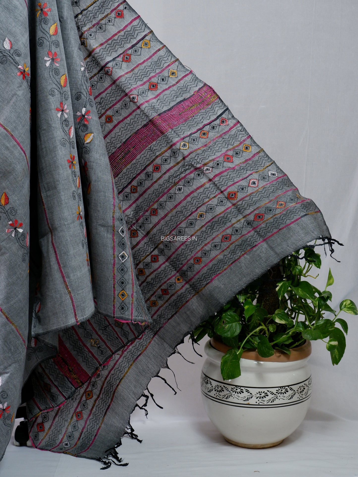 Kantha Stitch Hand-Embroidered Saree | Pure Khesh Cotton | Grey