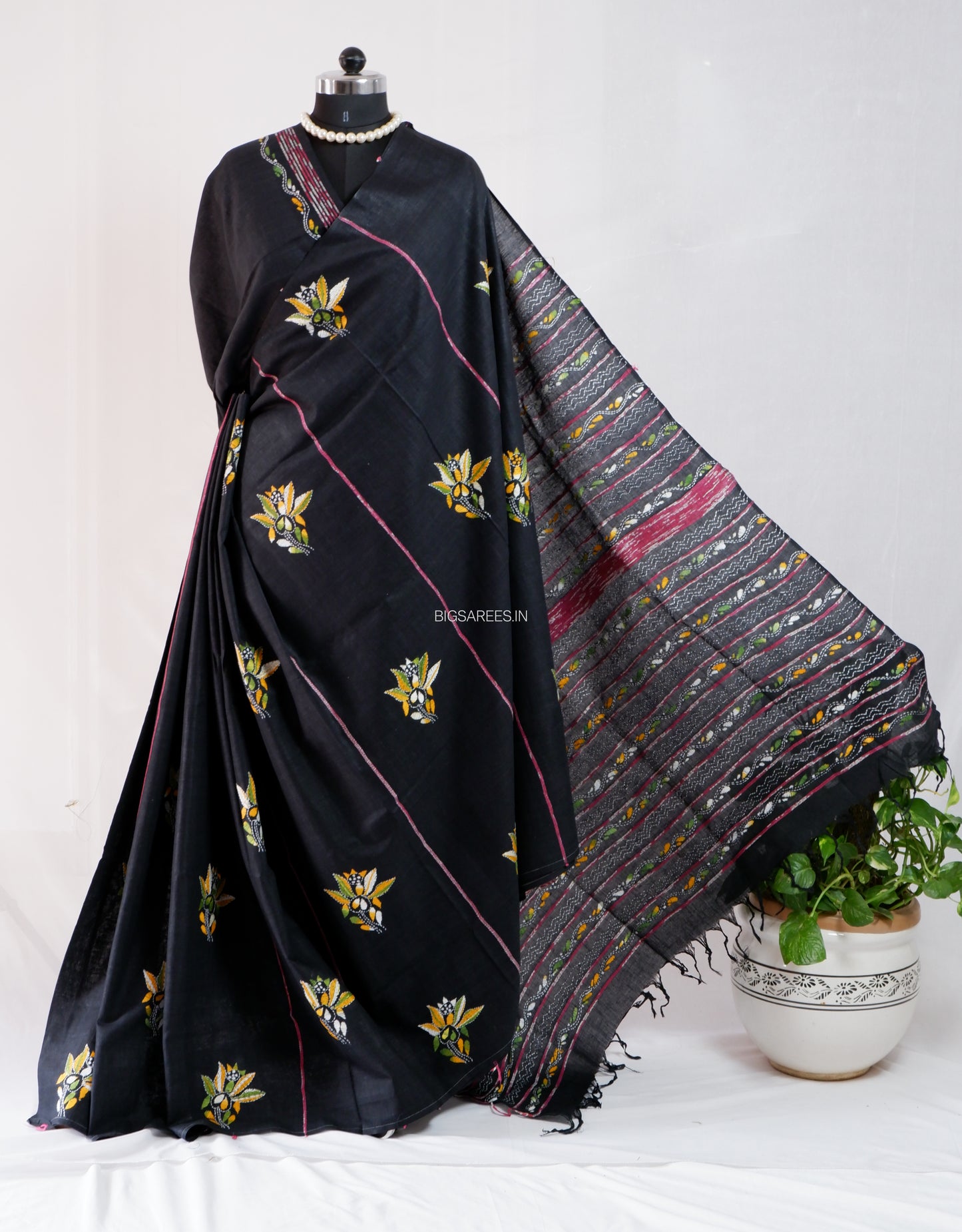 Kantha Stitch Hand-Embroidered Saree | Pure Khesh Cotton | Black