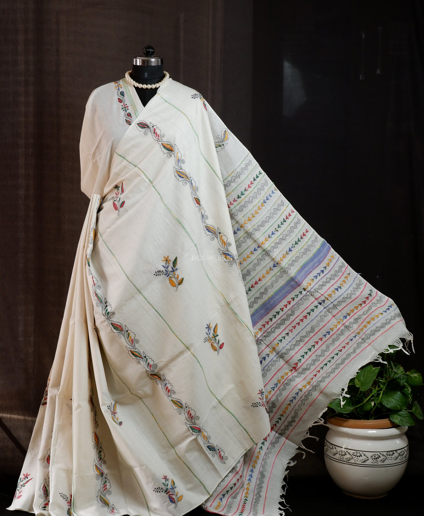 Kantha Stitch Hand-Embroidered Saree | Pure Khesh Cotton | White