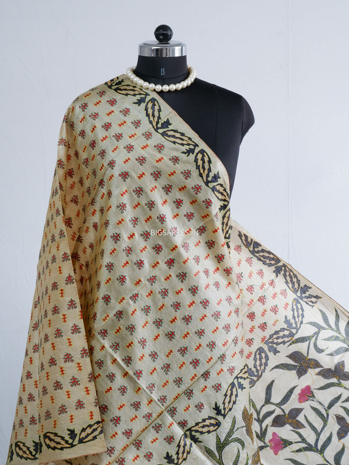 Kantha Hand-Embroidered Dupatta | Tussar Silk | Beige