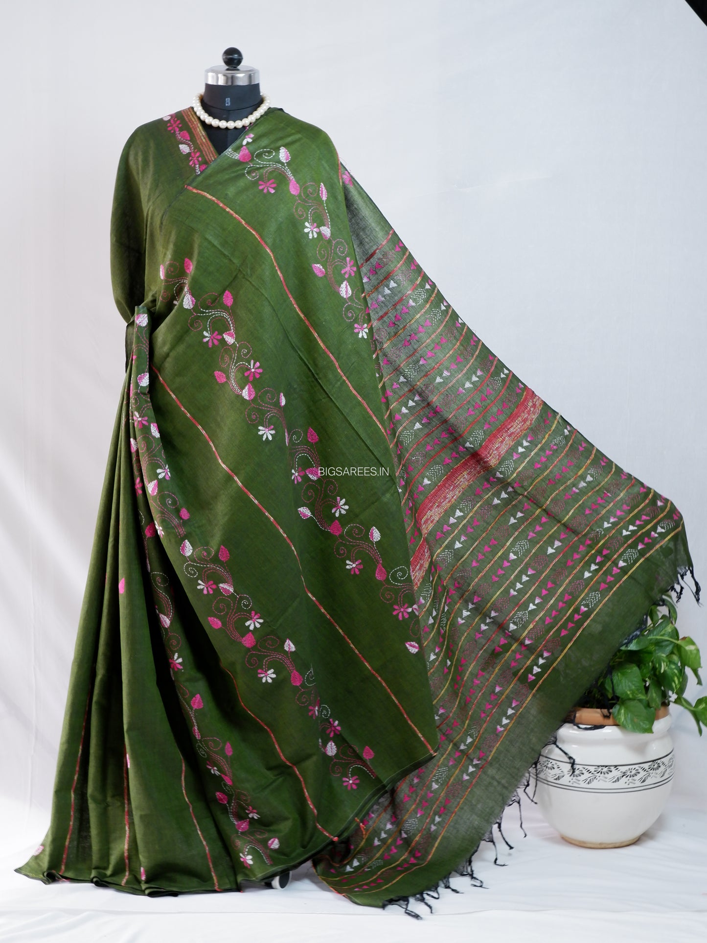 Kantha Stitch Hand-Embroidered Saree | Pure Khesh Cotton | Green