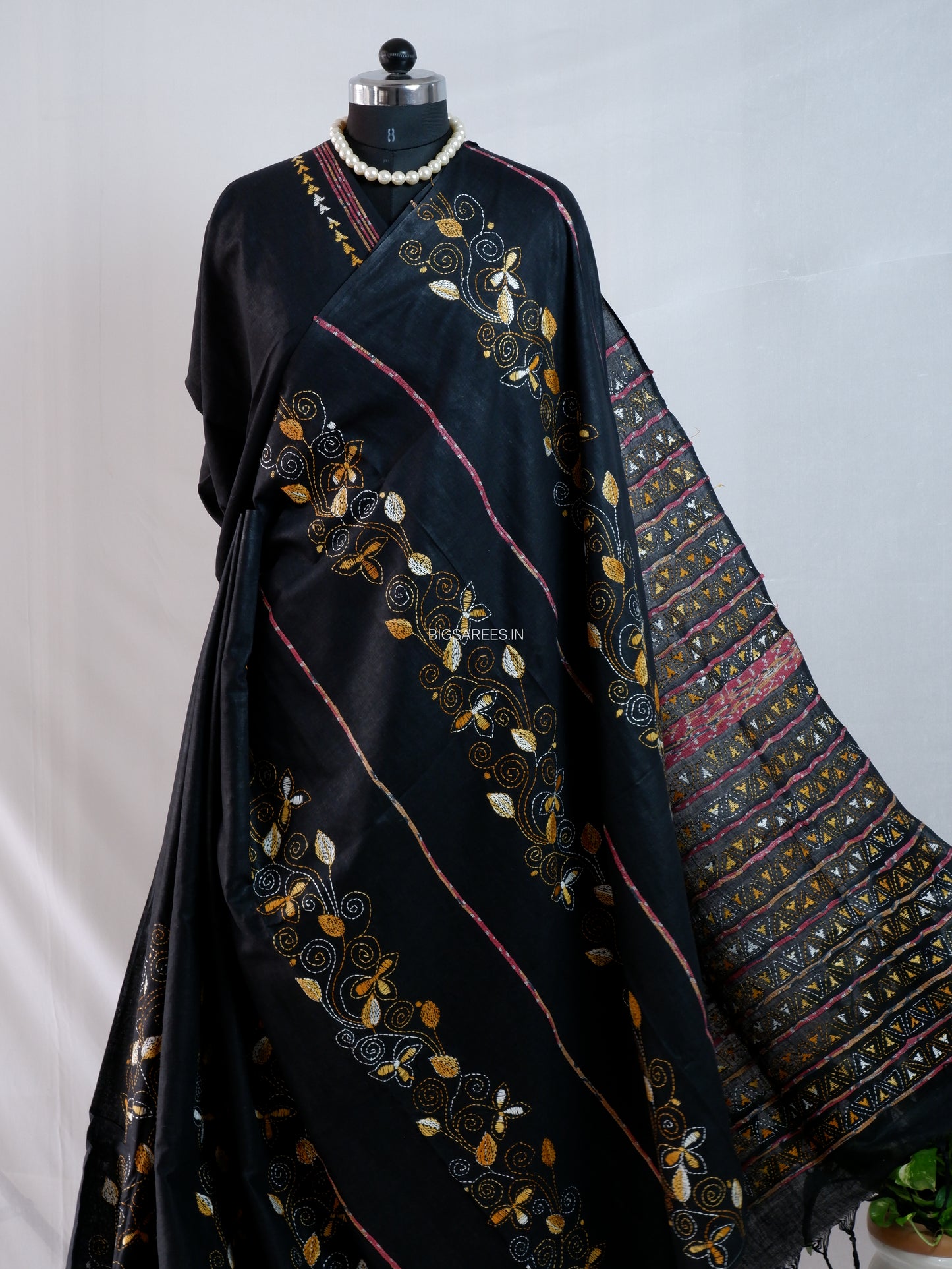 Kantha Stitch Hand-Embroidered Saree | Pure Khesh Cotton | Black