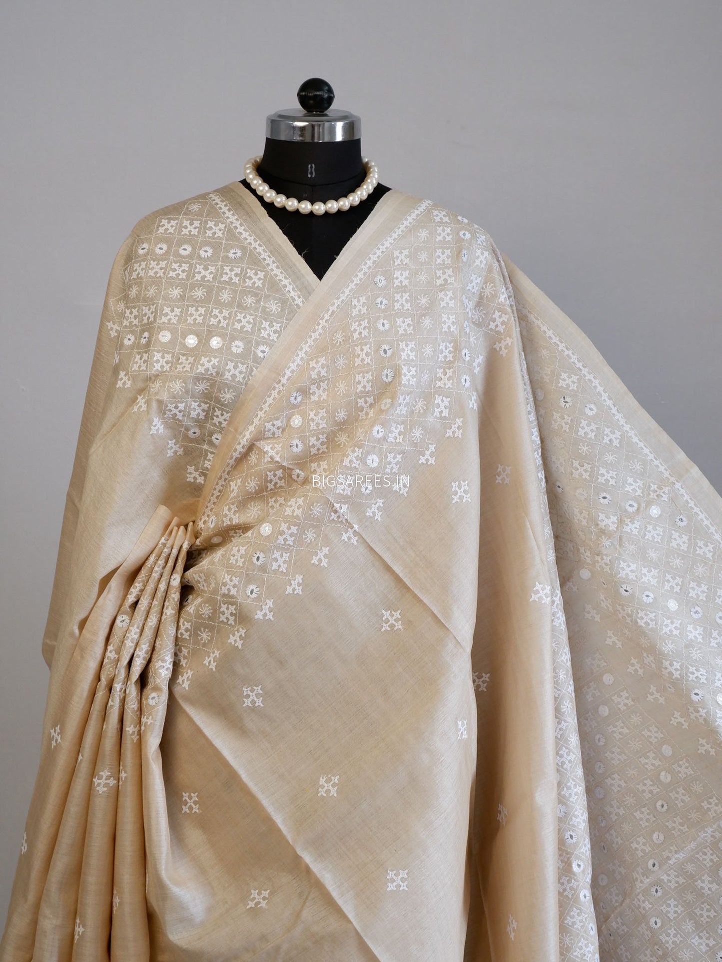 Kutchi Hand Embroidered Saree | Pure Gachi by Gachi Tassar Silk| Beige
