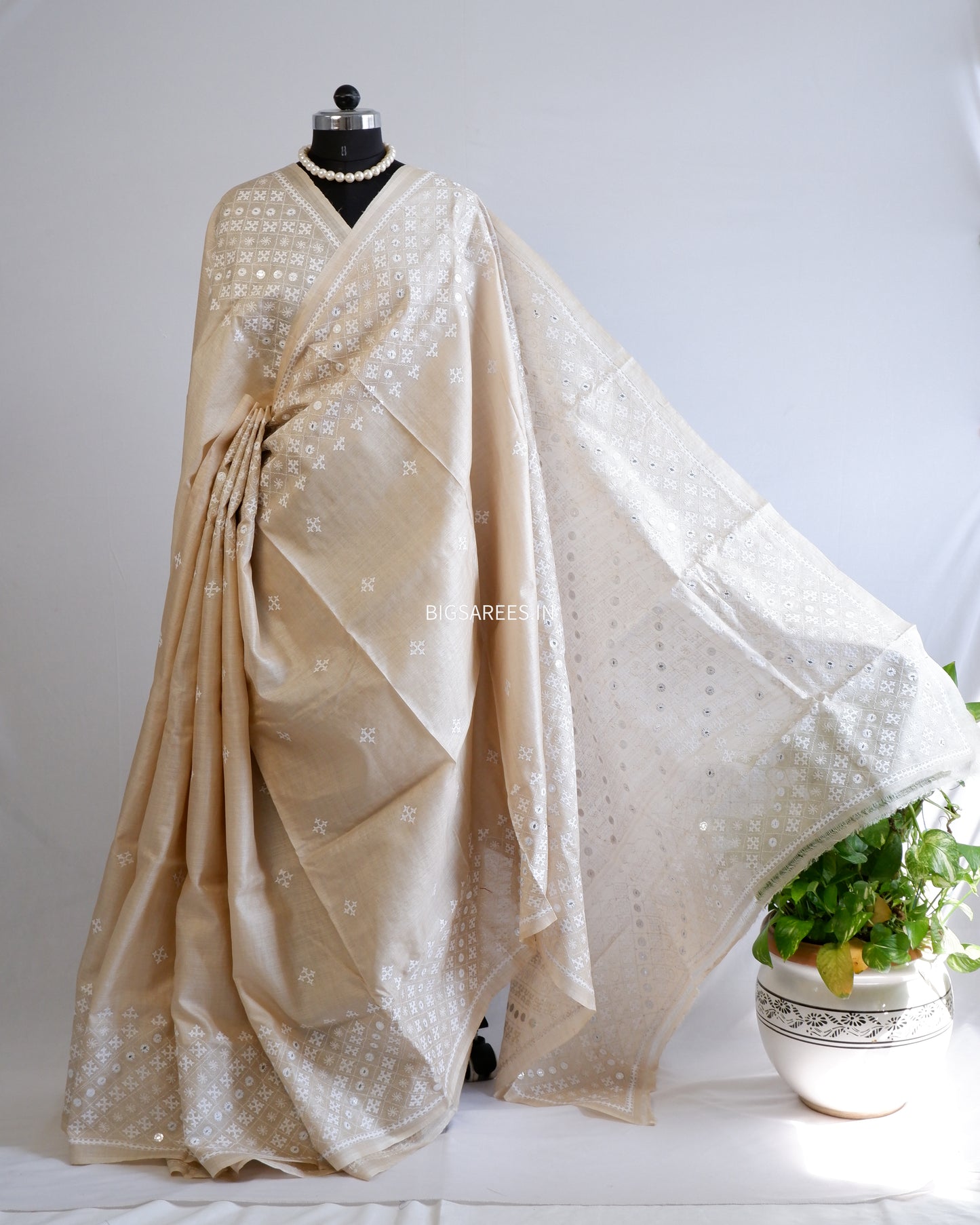 Kutchi Hand Embroidered Saree | Pure Gachi by Gachi Tassar Silk| Beige