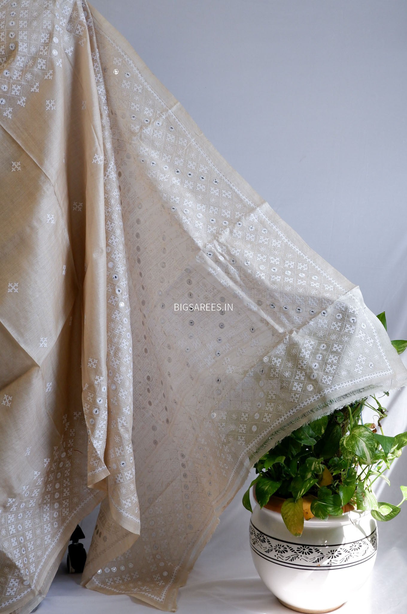 Kutchi Hand Embroidered Saree | Pure Gachi by Gachi Tassar Silk| Beige