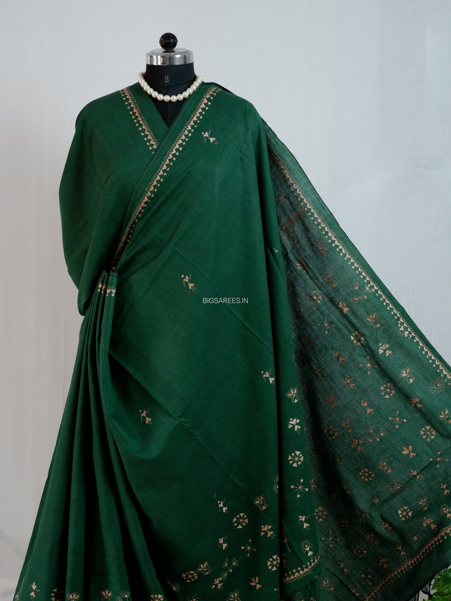 Kantha Stitch Hand-Embroidered Saree | Khadi Cotton | Dark Green