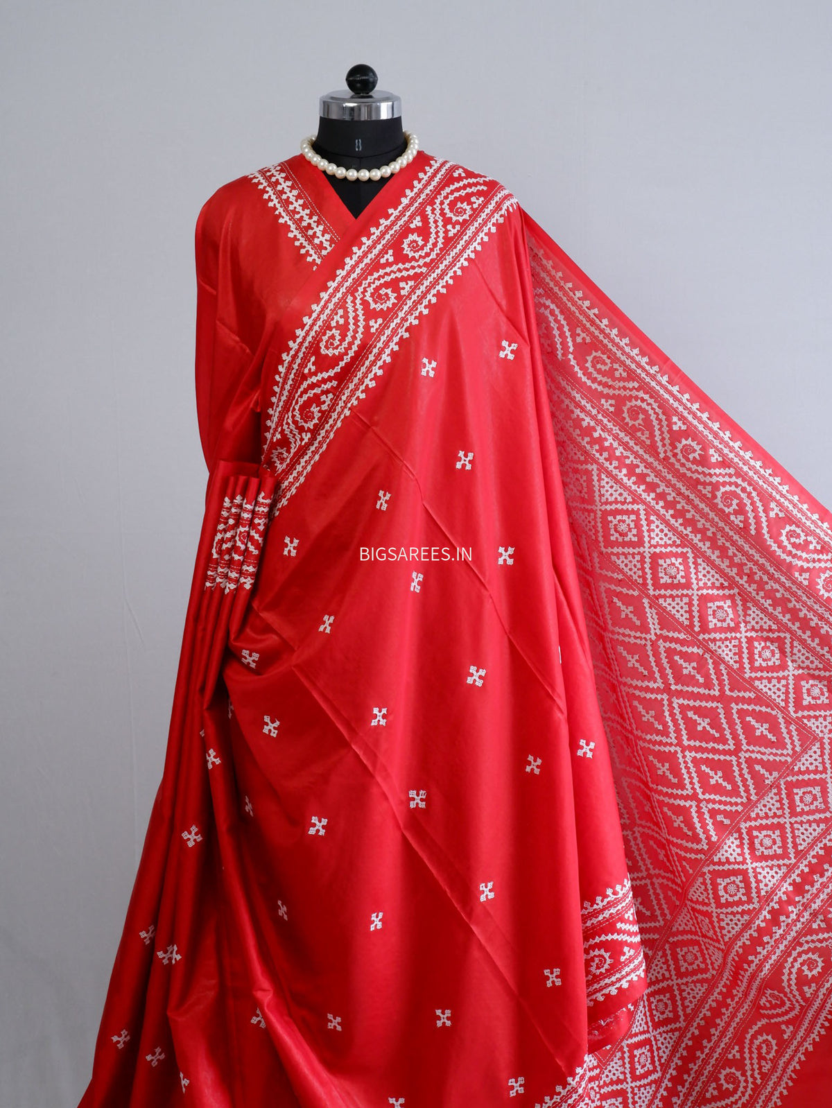 Kutchi/Gujarati Hand Embroidered Saree  | Blended Bangalore Silk / Art Silk | Red