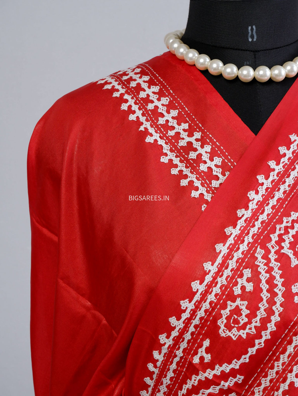 Kutchi/Gujarati Hand Embroidered Saree  | Blended Bangalore Silk / Art Silk | Red