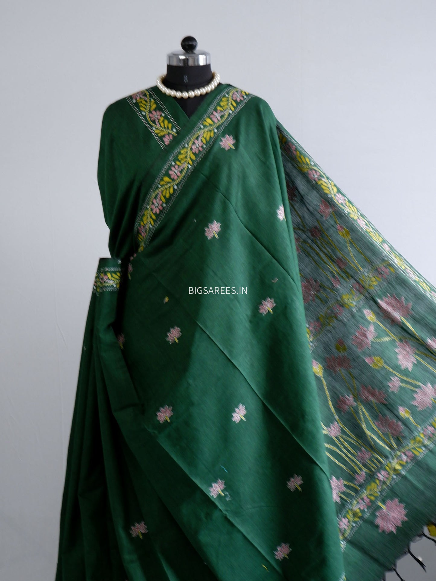 Kantha Hand-Embroidered Saree | Pure Khadi Cotton | Green