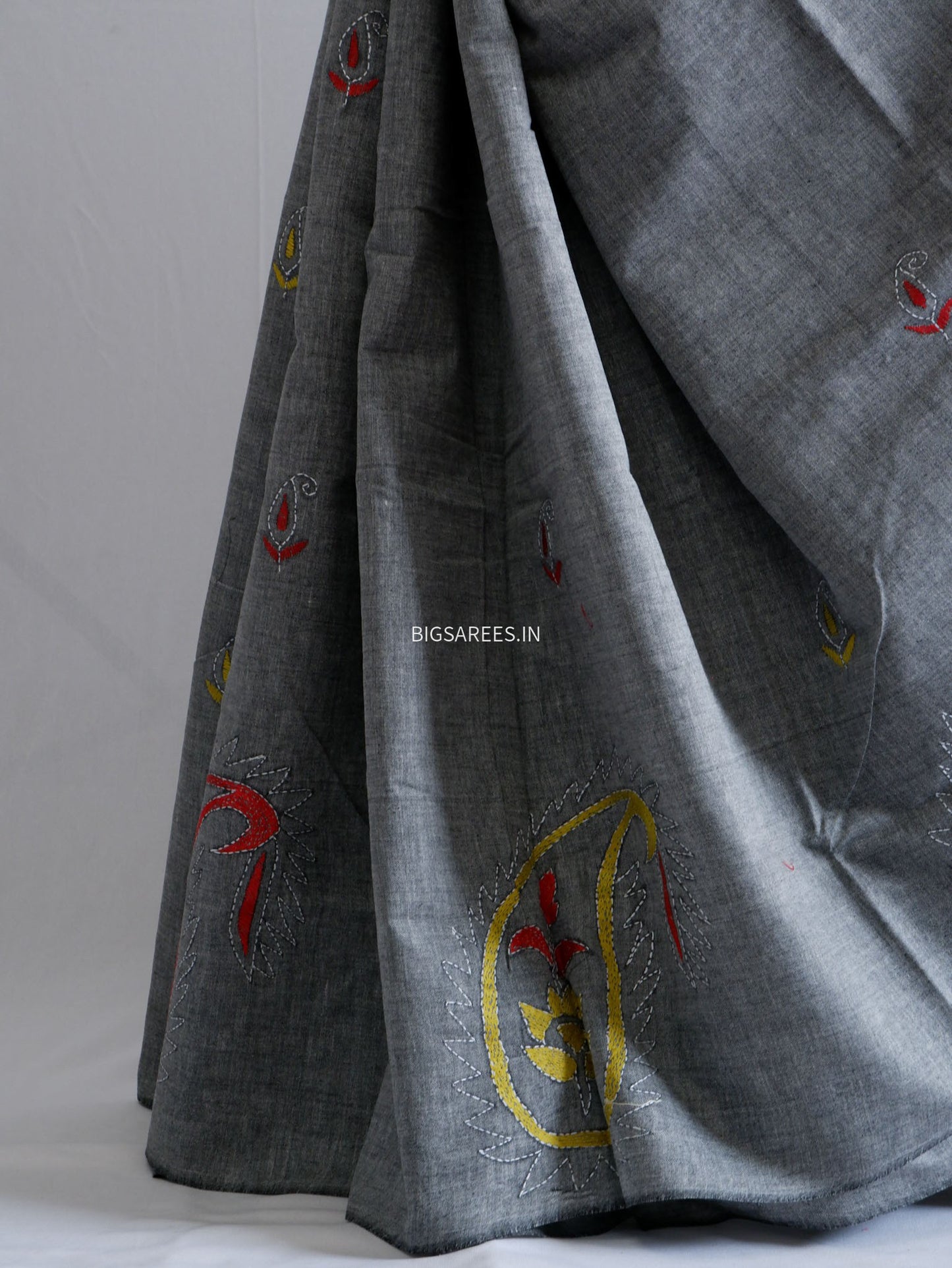 Kantha Hand-Embroidered Saree | Dhonekali Cotton | Grey