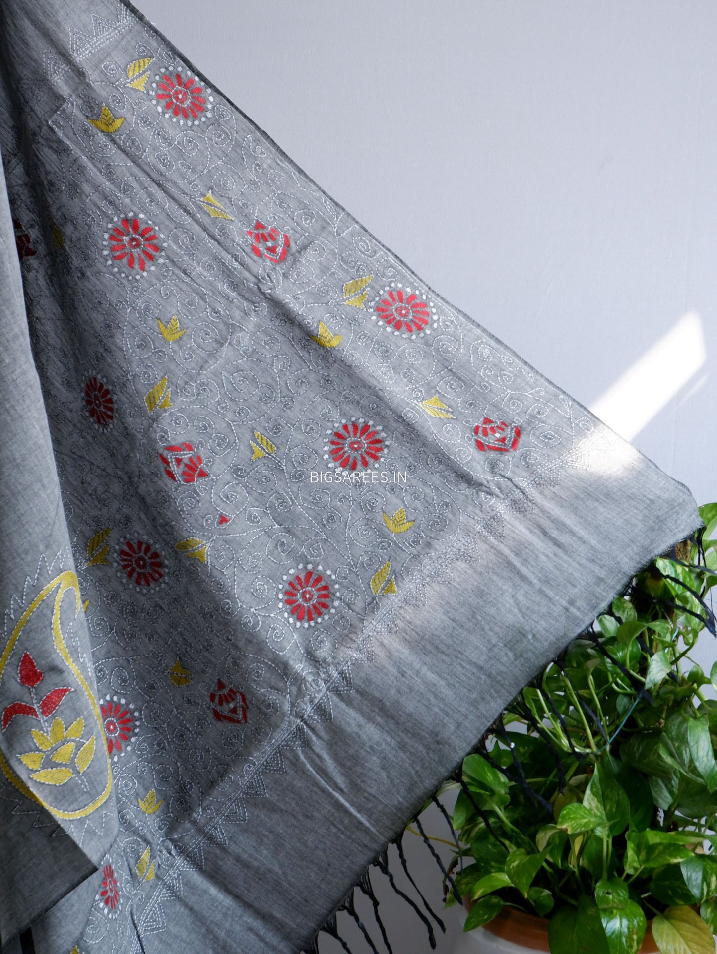Kantha Hand-Embroidered Saree | Dhonekali Cotton | Grey