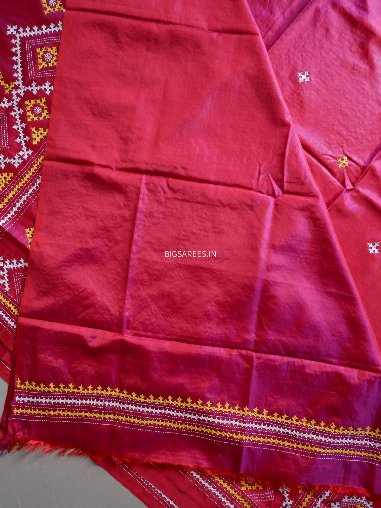 Kutchi/Gujarati Stitch Hand Embroidered Saree | Art Silk | Pink