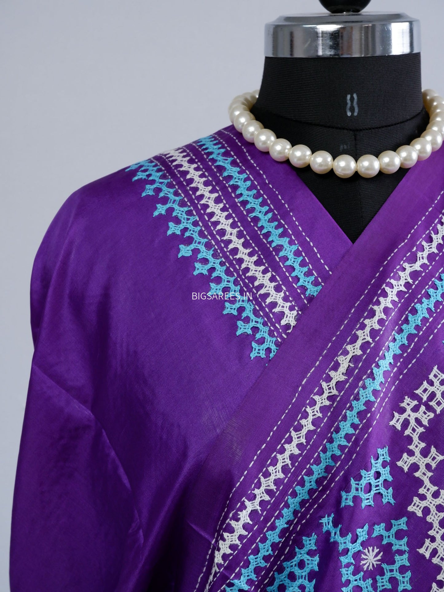 Kutchi/Gujarati Stitch Hand Embroidered Saree | Art Silk |Purple