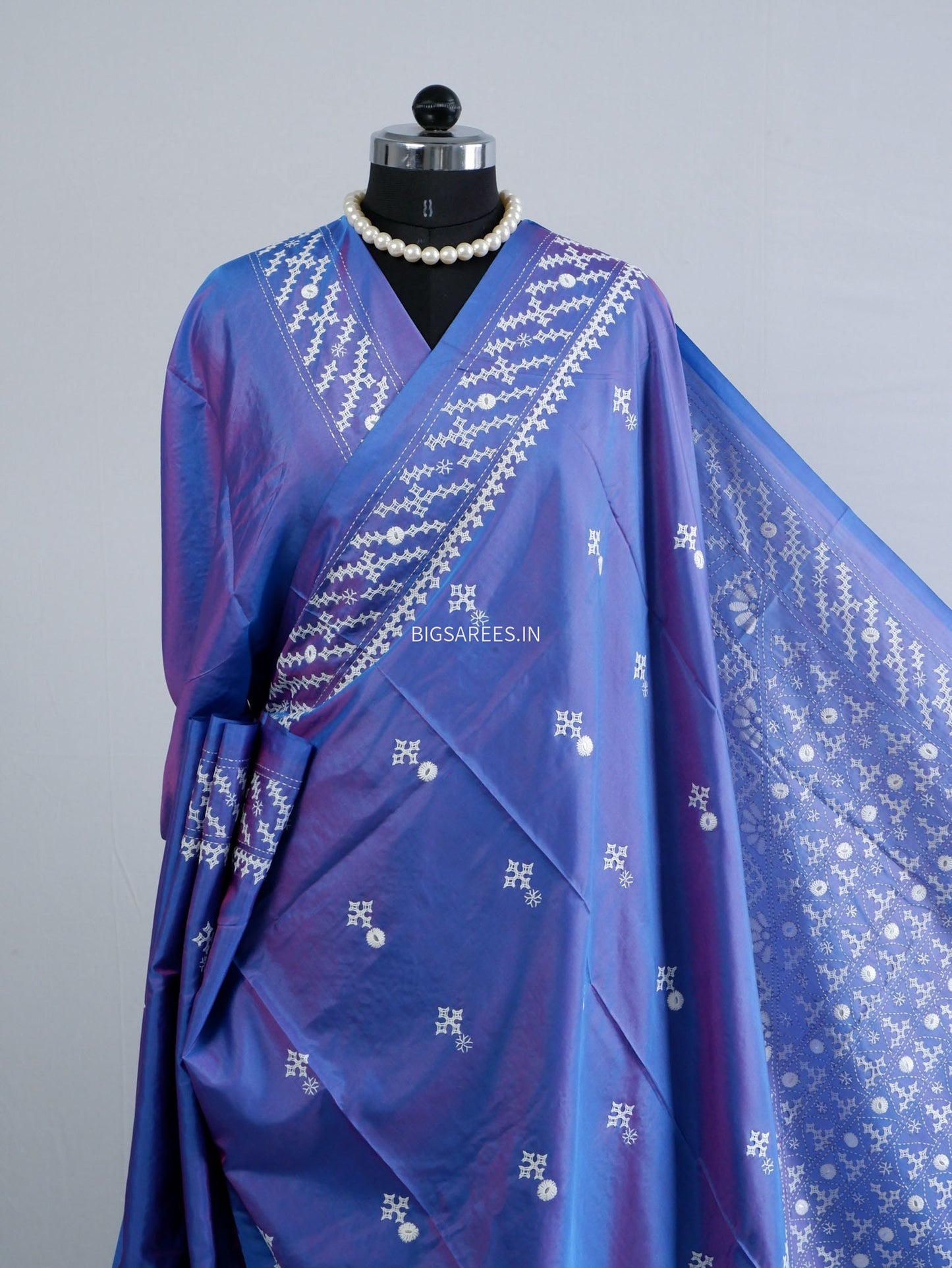 Kutchi/Gujarati Stitch Hand Embroidered Saree | Art Silk | Foil Mirror | Blue