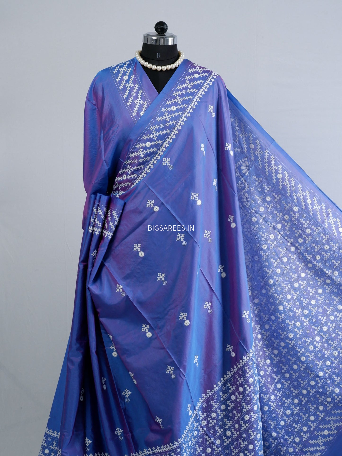 Kutchi/Gujarati Stitch Hand Embroidered Saree | Art Silk | Foil Mirror | Blue