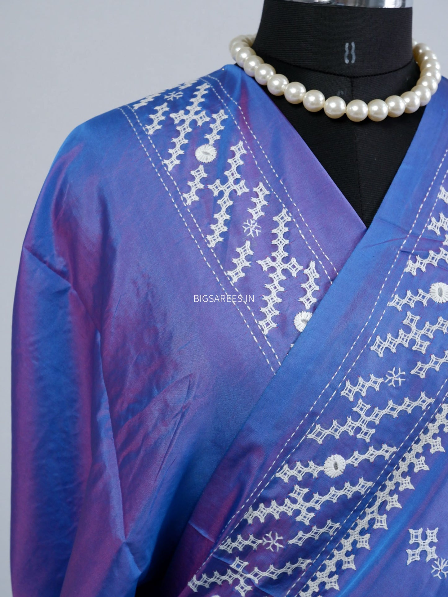 Kutchi/Gujarati Stitch Hand Embroidered Saree | Art Silk | Foil Mirror | Blue