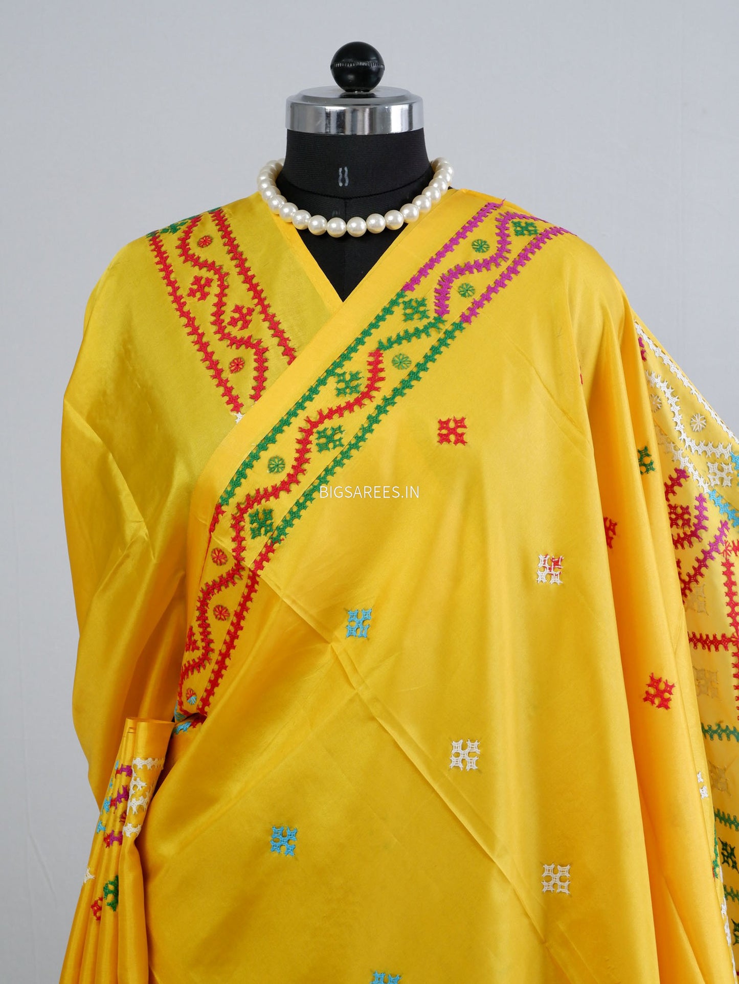 Kutchi/Gujarati Hand Embroidered Saree  | Blended Bangalore Silk / Art Silk | Yellow