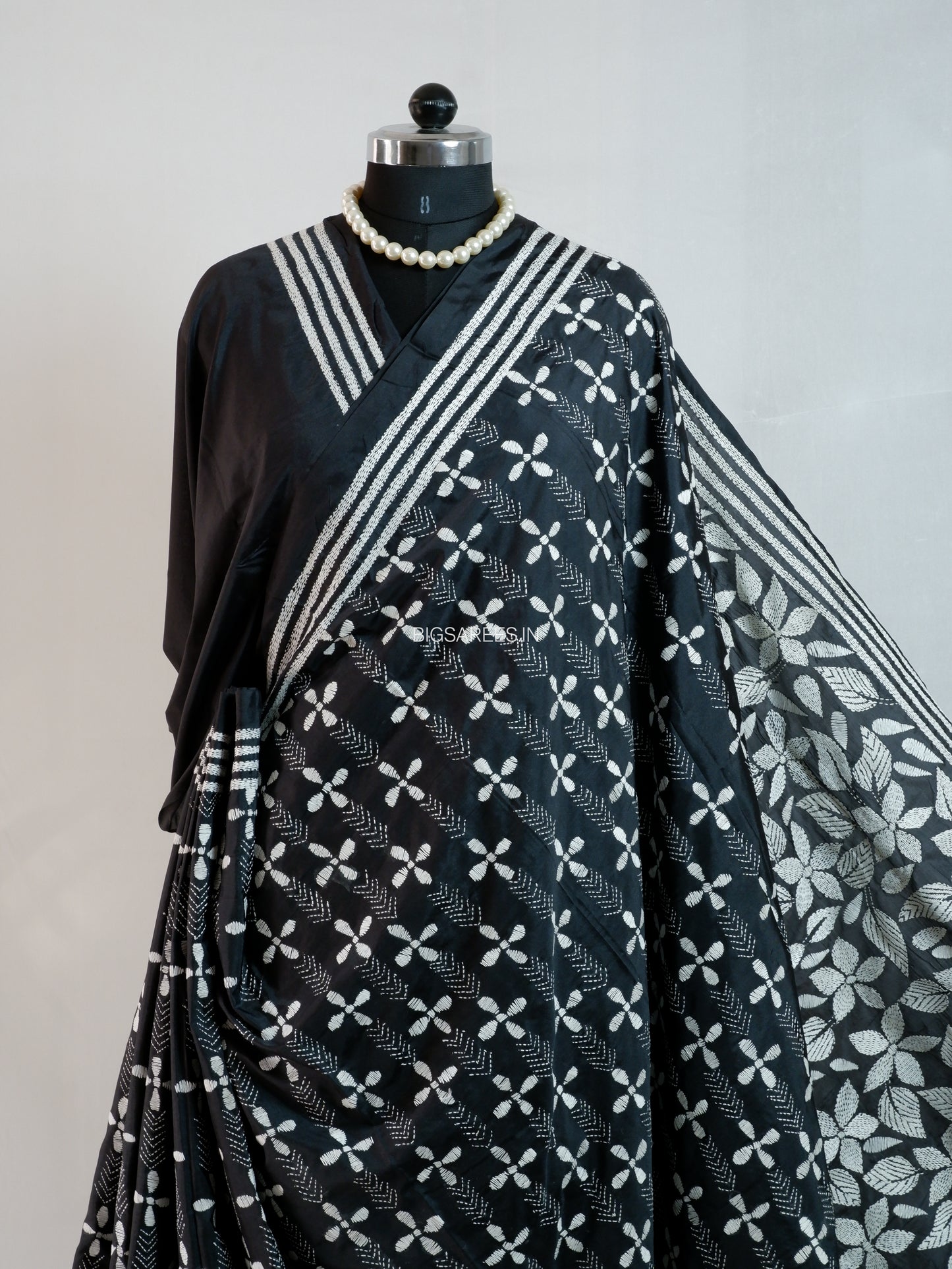 Kantha Stitch Hand Embroidered Saree| Blended Bangalore Silk / Art Silk | Black