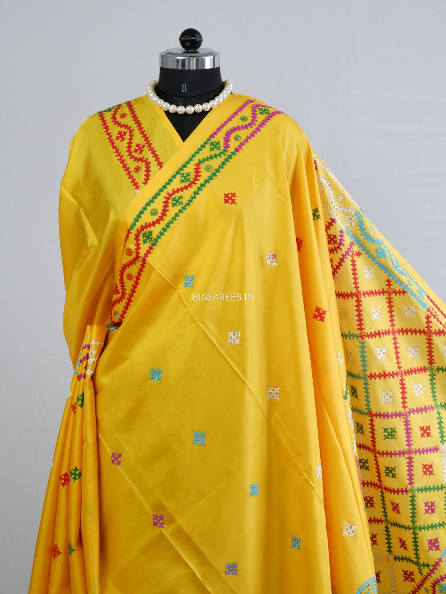 Kutchi/Gujarati Hand Embroidered Saree  | Blended Bangalore Silk / Art Silk | Yellow