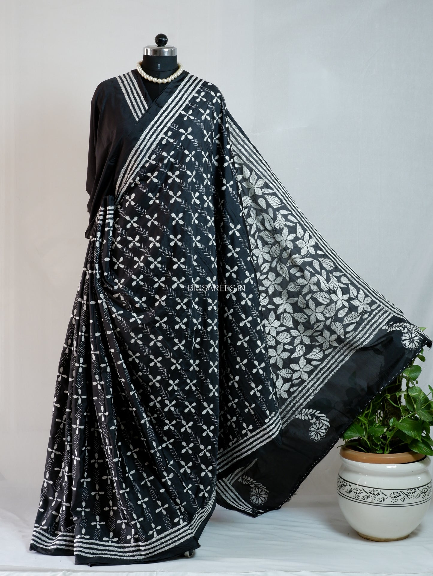 Kantha Stitch Hand Embroidered Saree| Blended Bangalore Silk / Art Silk | Black