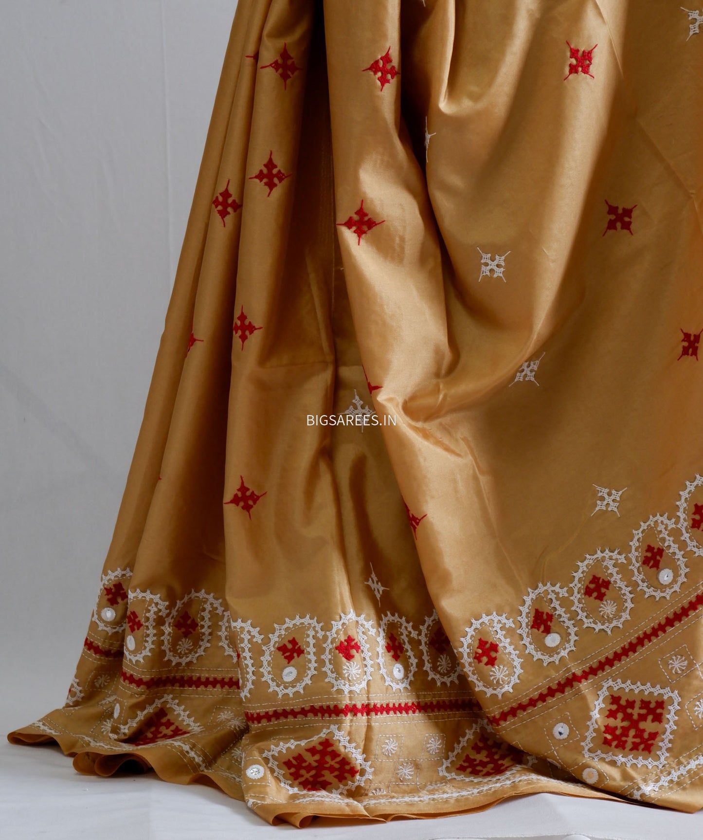 Kutchi/Gujarati Stitch Hand Embroidered Saree | Art Silk | Foil Mirror | Sand