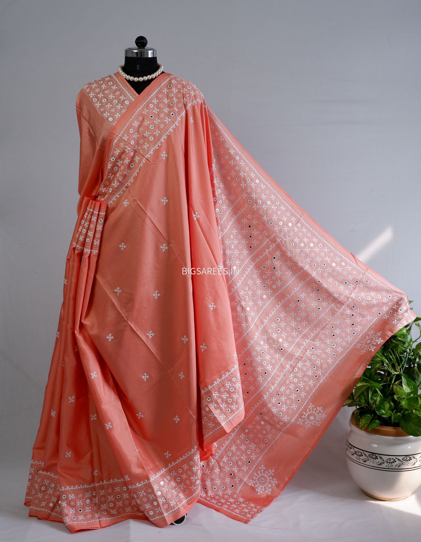 Kutchi/Gujarati Stitch Hand Embroidered Saree | Art Silk | Foil Mirror | Light Peach
