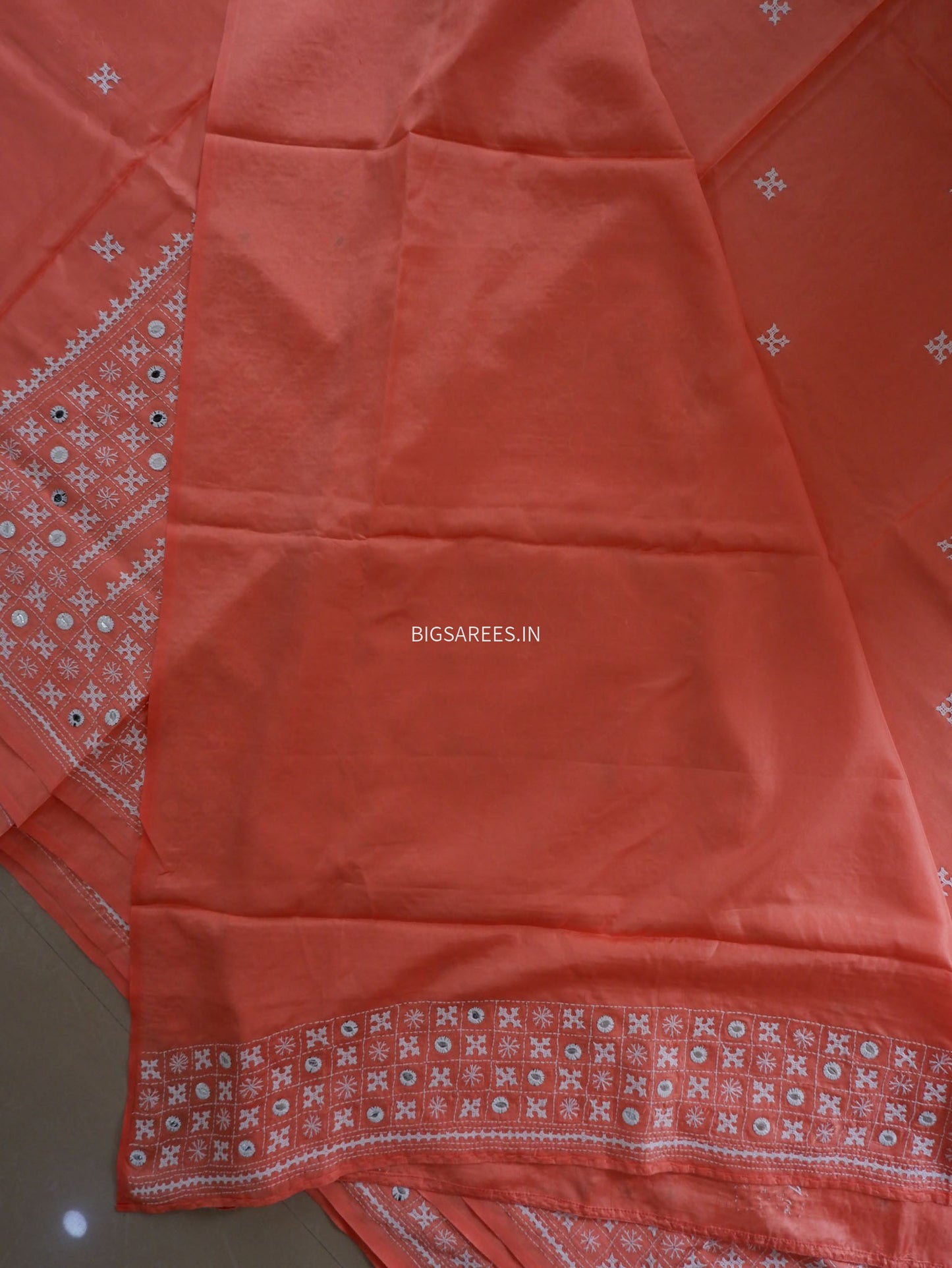 Kutchi/Gujarati Stitch Hand Embroidered Saree | Art Silk | Foil Mirror | Light Peach
