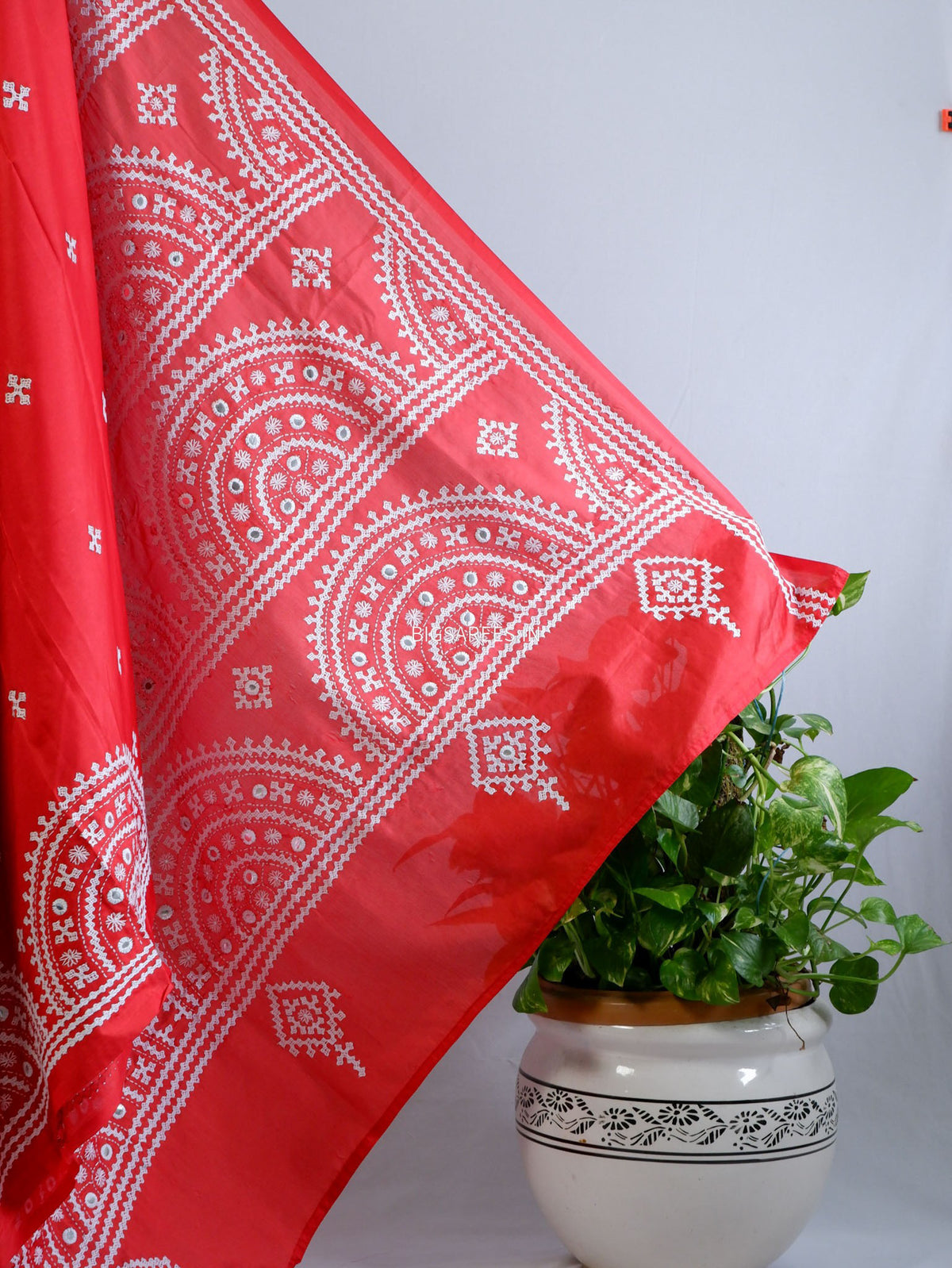 Kutchi/Gujarati Stitch Hand Embroidered Saree | Art Silk | Foil Mirror | Red