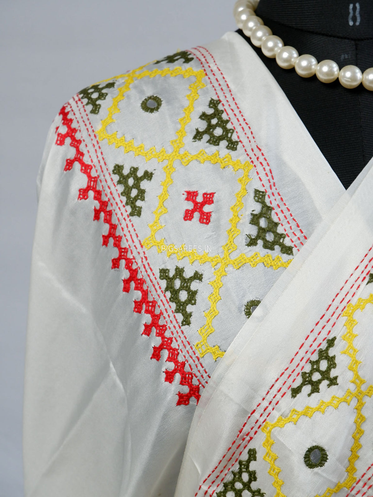 Kutchi/Gujarati Stitch Hand Embroidered Saree | Art Silk | Foil Mirror | White
