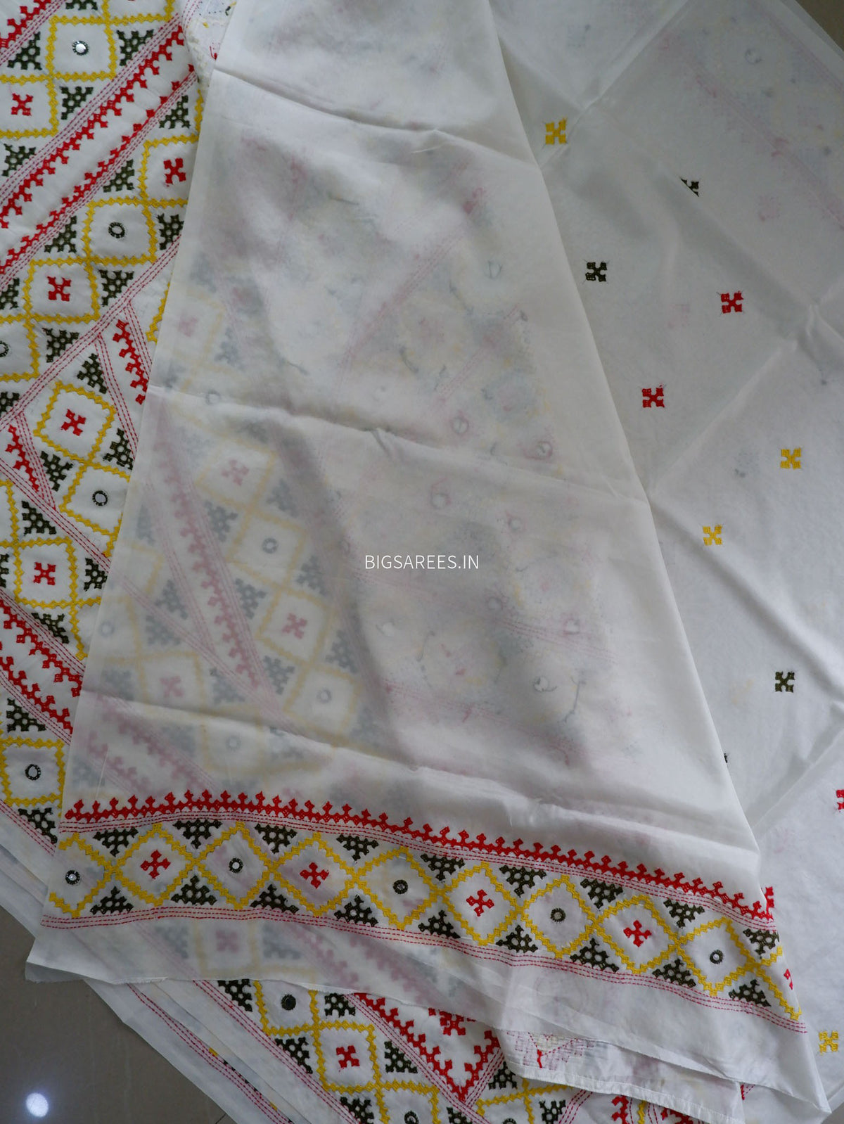Kutchi/Gujarati Stitch Hand Embroidered Saree | Art Silk | Foil Mirror | White