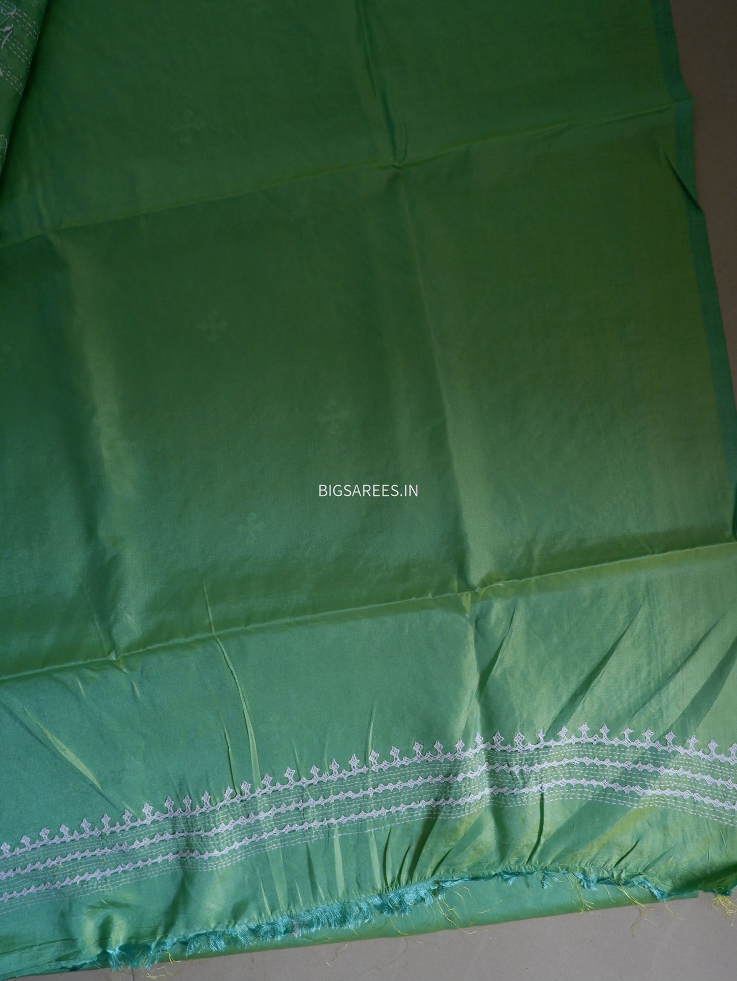 Kutchi/Gujarati Stitch Hand Embroidered Saree | Art Silk | Light Green