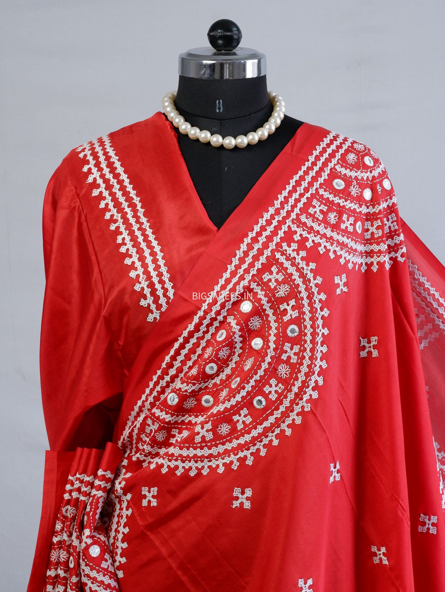 Kutchi/Gujarati Stitch Hand Embroidered Saree | Art Silk | Foil Mirror | Red