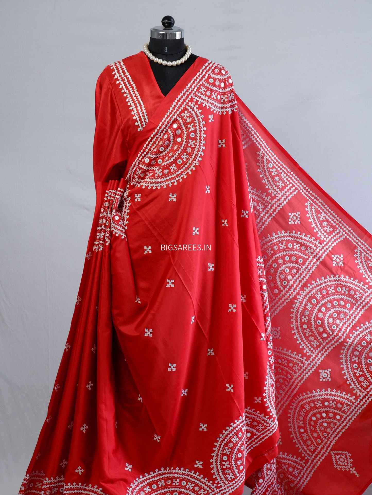 Kutchi/Gujarati Stitch Hand Embroidered Saree | Art Silk | Foil Mirror | Red