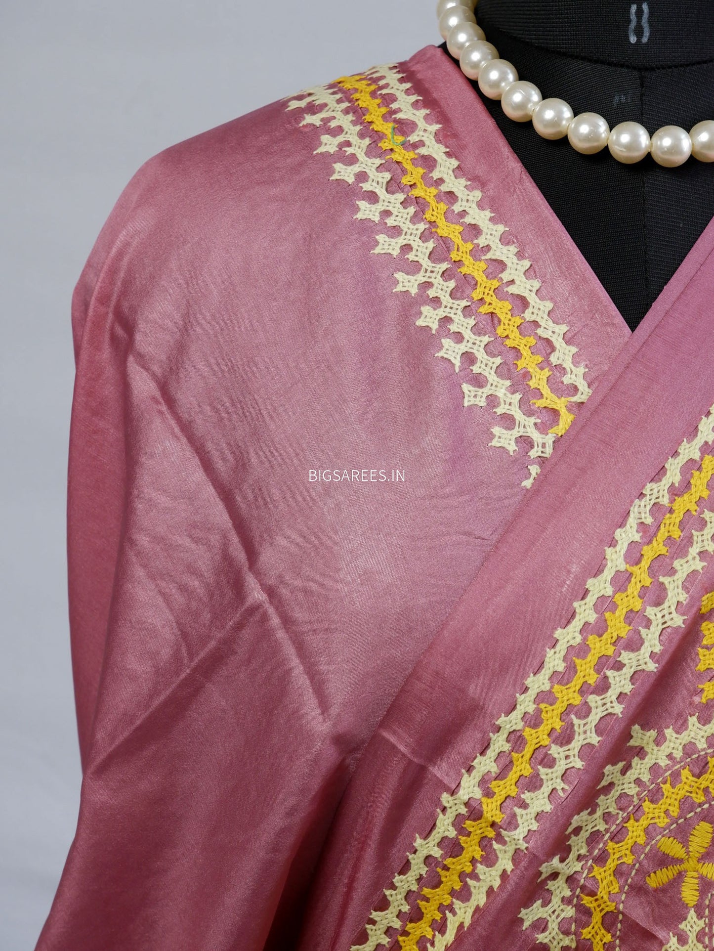 Kutchi/Gujarati Stitch Hand Embroidered Saree | Art Silk | Pink