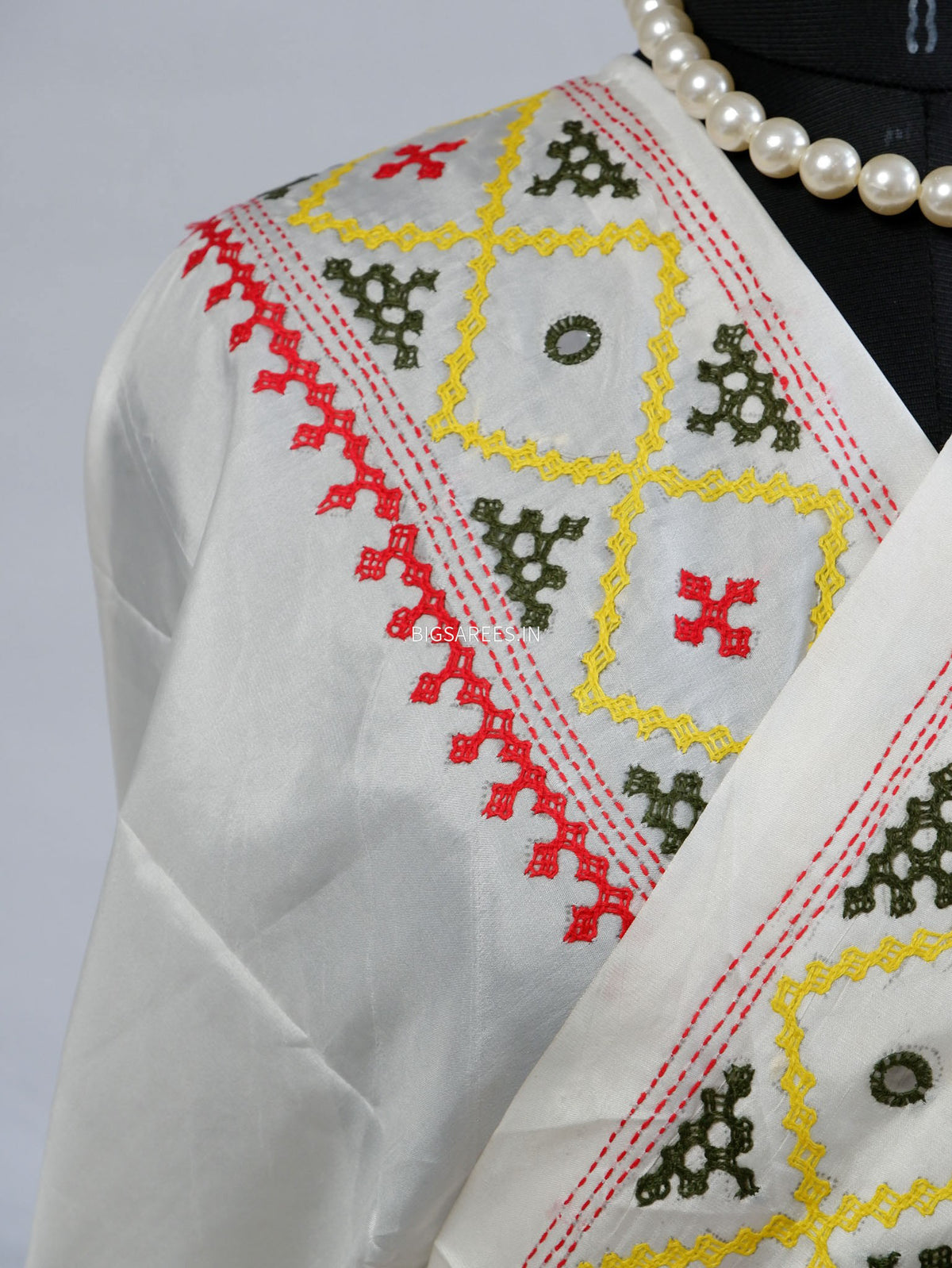 Kutchi/Gujarati Stitch Hand Embroidered Saree | Art Silk | Foil Mirror | White