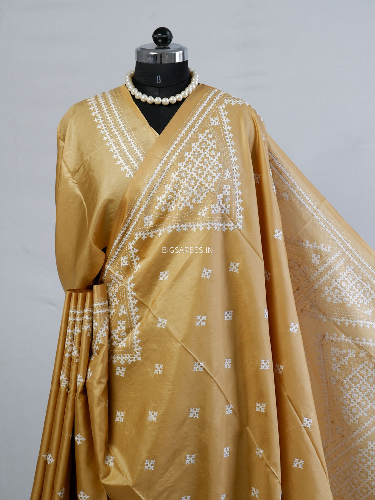 Kutchi/Gujarati Stitch Hand Embroidered Saree | Art Silk | Sand