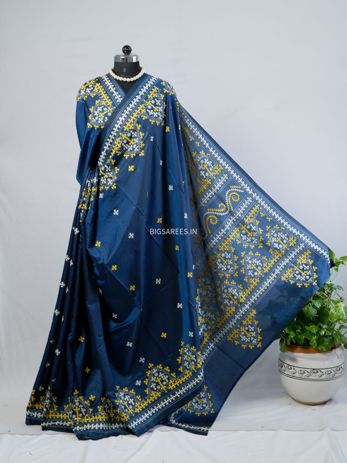 Kutchi/Gujarati Stitch Hand Embroidered Saree | Art Silk | Cobalt blue