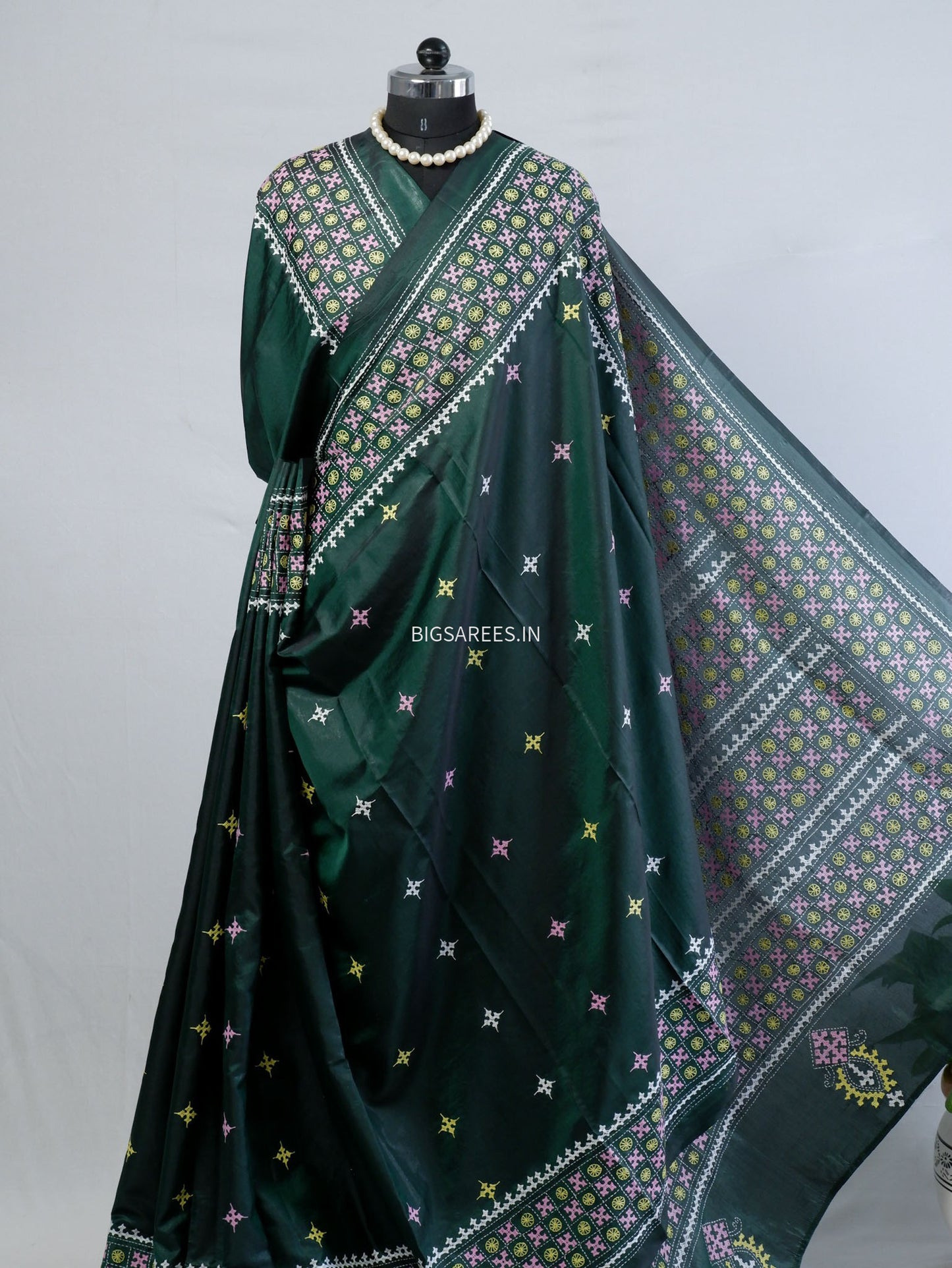 Kutchi/Gujarati Stitch Hand Embroidered Saree | Art Silk | Forest Green