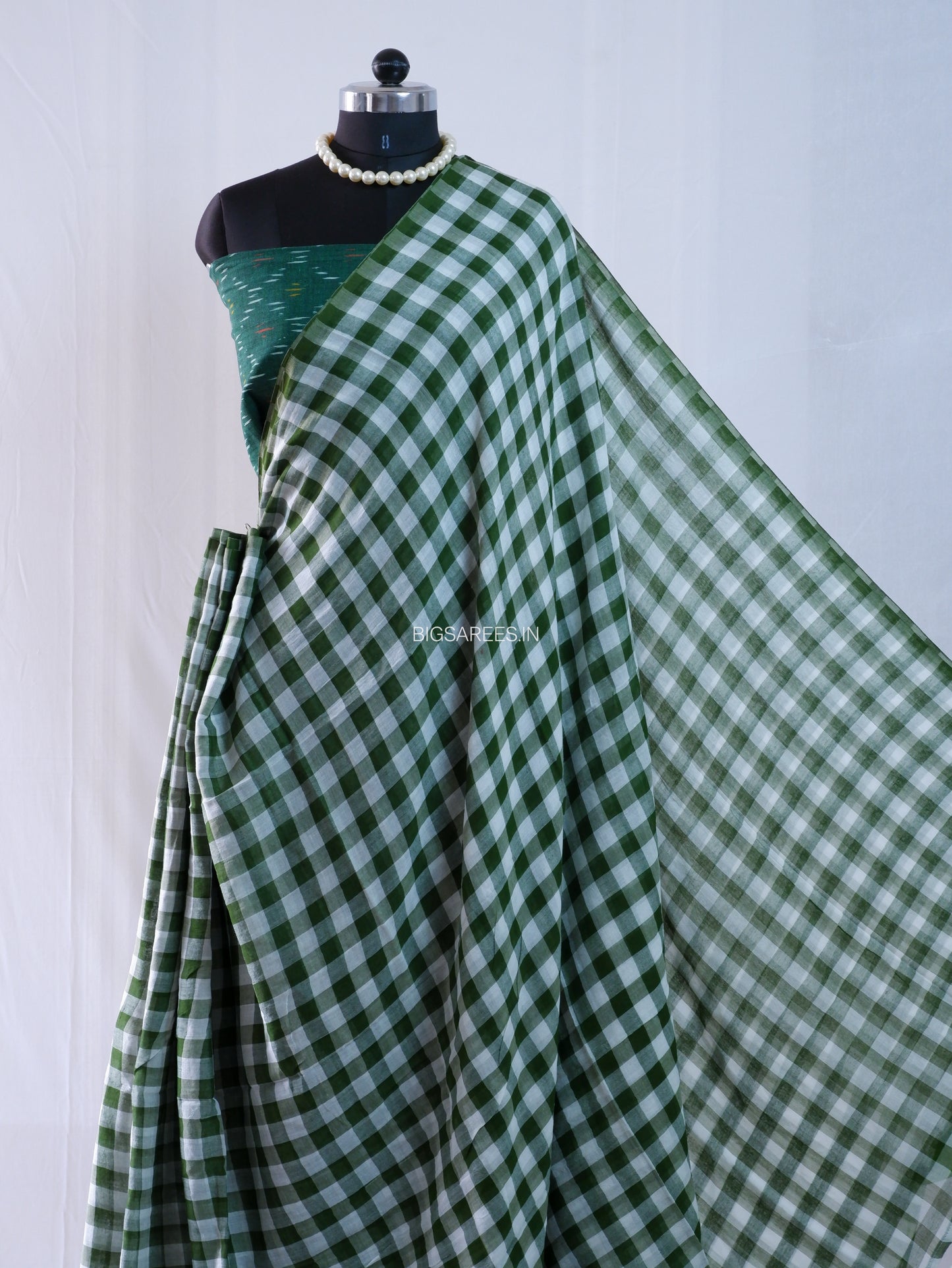 Checkered Mul Cotton Saree With Ikat Blouse | Ultra Lightweight | Green