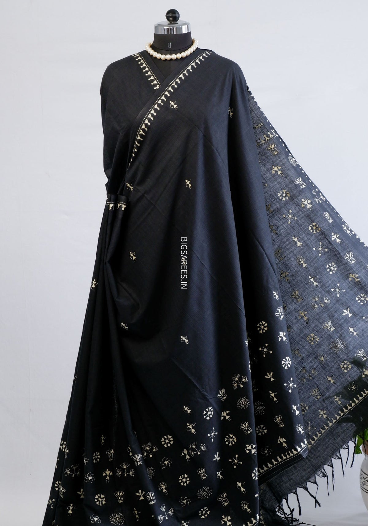 Kantha Hand-Embroidered Saree | Mal Mal Cotton | Black