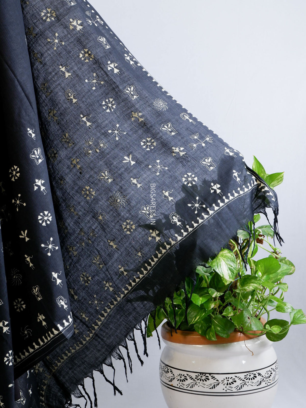 Kantha Hand-Embroidered Saree | Mal Mal Cotton | Black