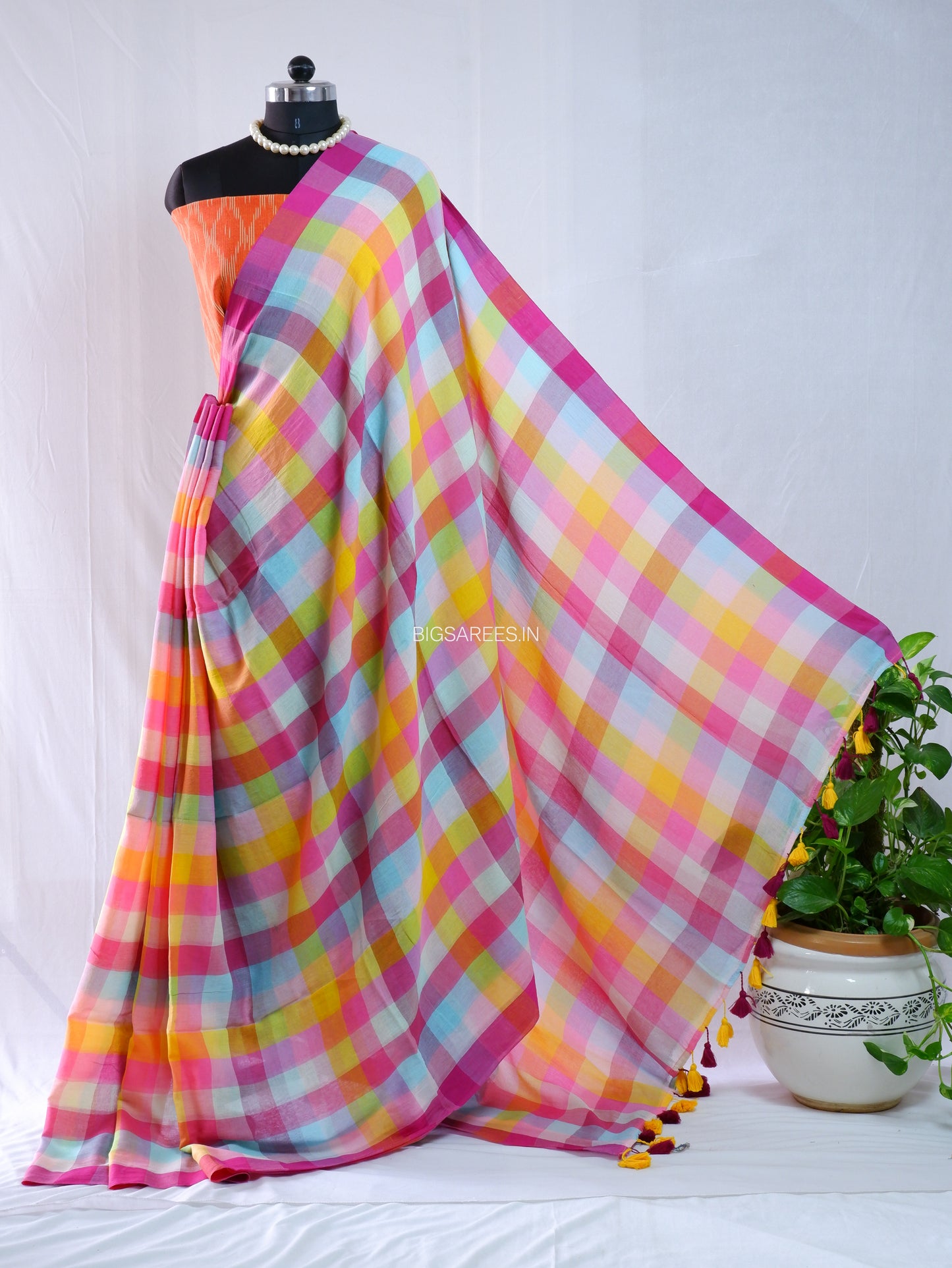 Checkered Mul Cotton Saree With Ikat Blouse | Ultra Lightweight |
