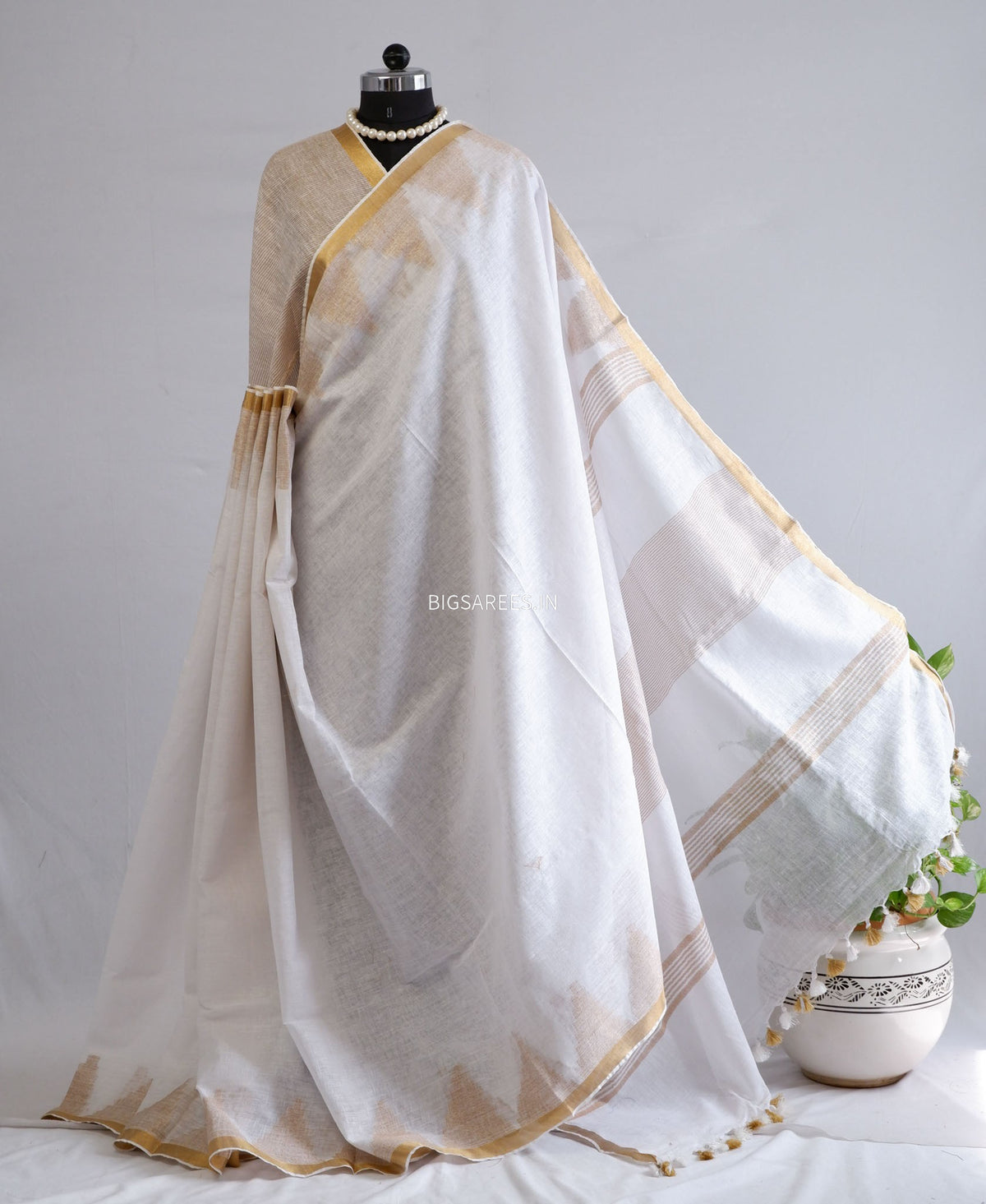 D Linen Saree with Blouse | White