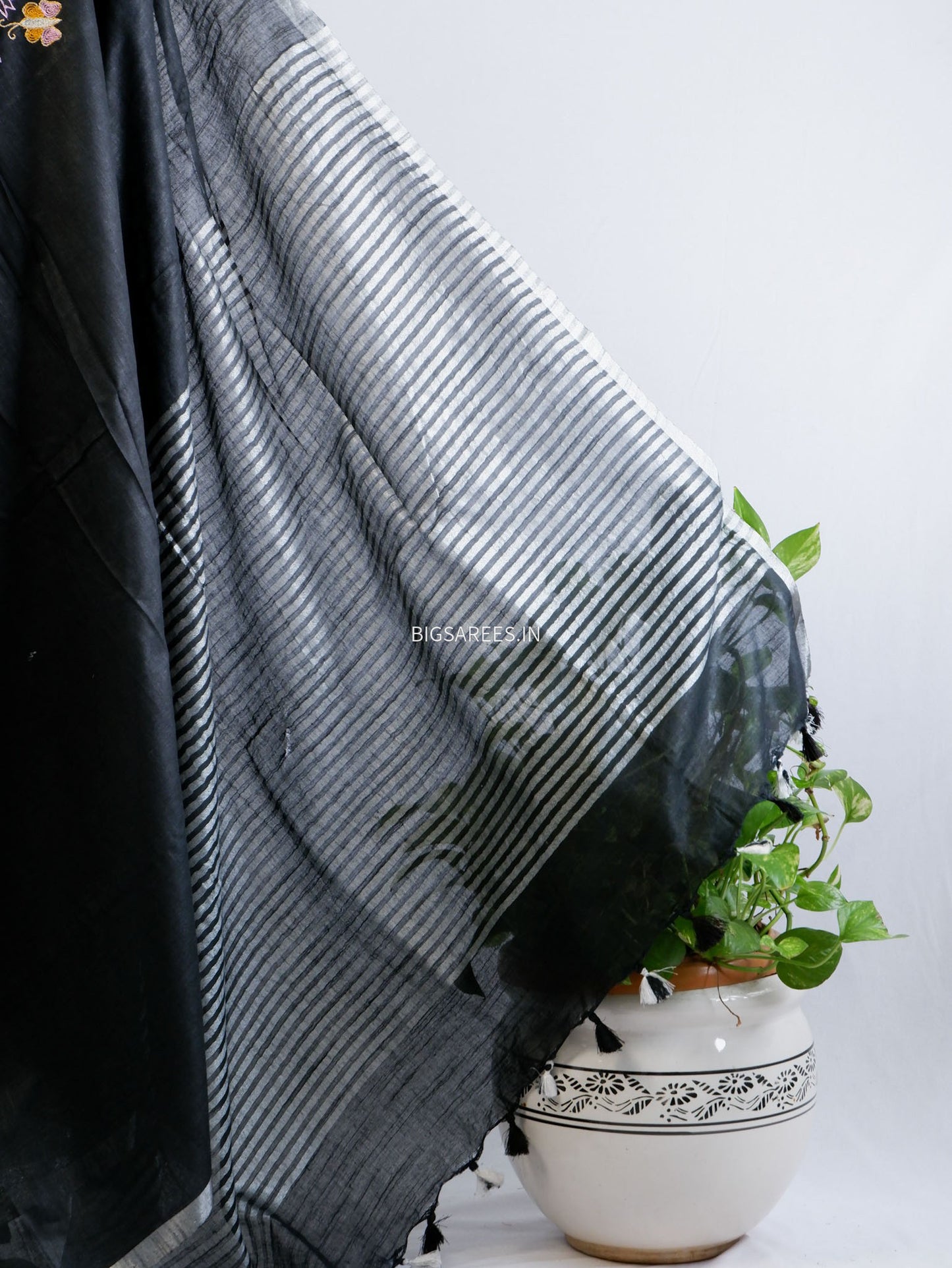 Hand-Embroidered Linen Saree | Cotton Linen | Black